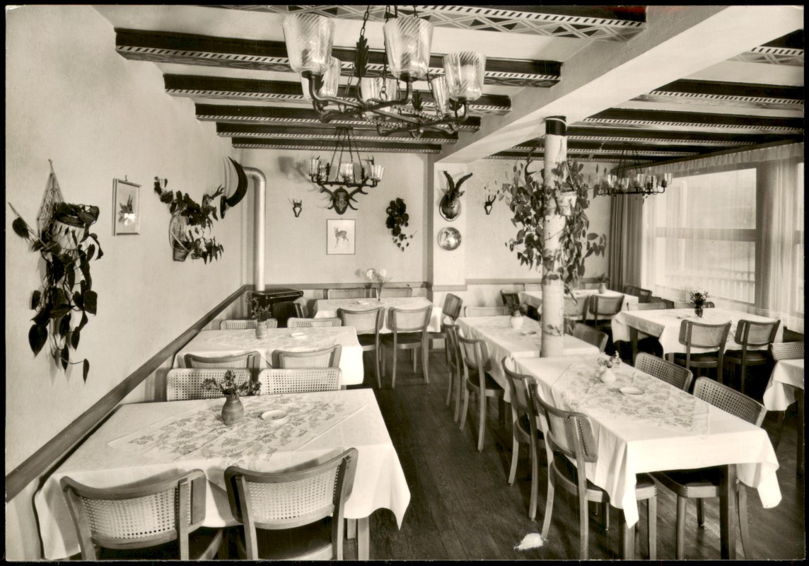 zoom: Image side vintage Postcard from 1963: Innenansicht Gasthaus und Pension Schriesheimer Hof:: Schönau b. Heidelberg