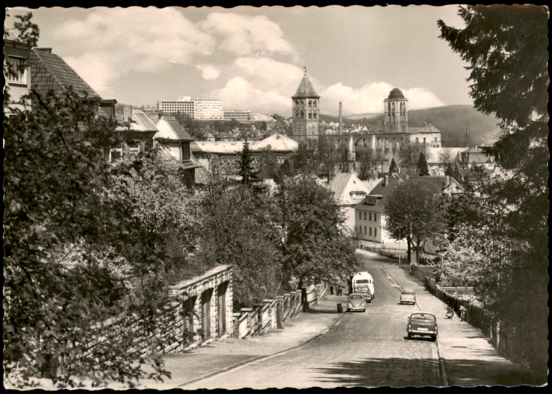 zoom: Image side vintage Postcard from 1955: Panorama-Blick auf Stadtkirche Stiftsruine u. Krankenhaus:: Bad Hersfeld