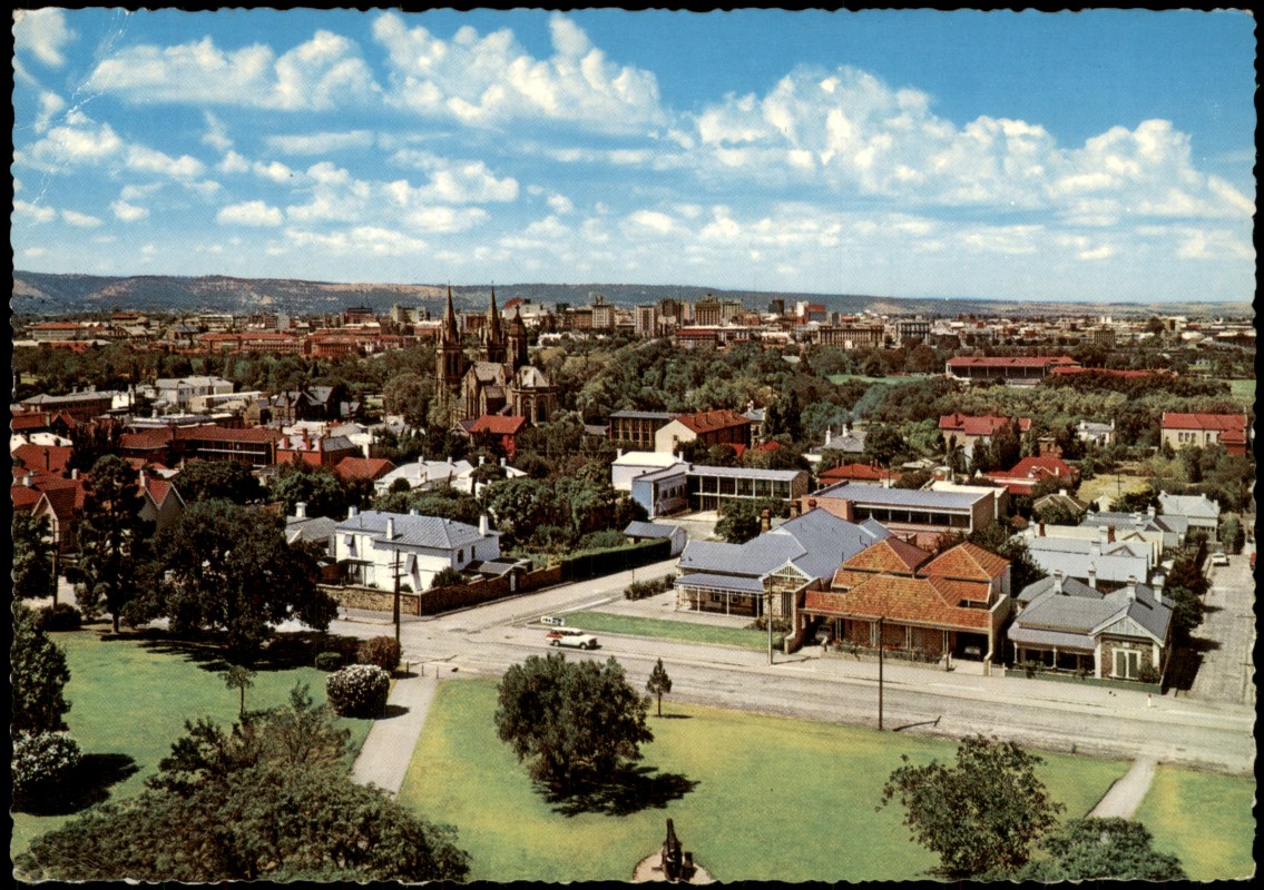 vergrößern: Bildseite historische Ansichtskarte von 1964: Panorama-Ansicht:: Adelaide
