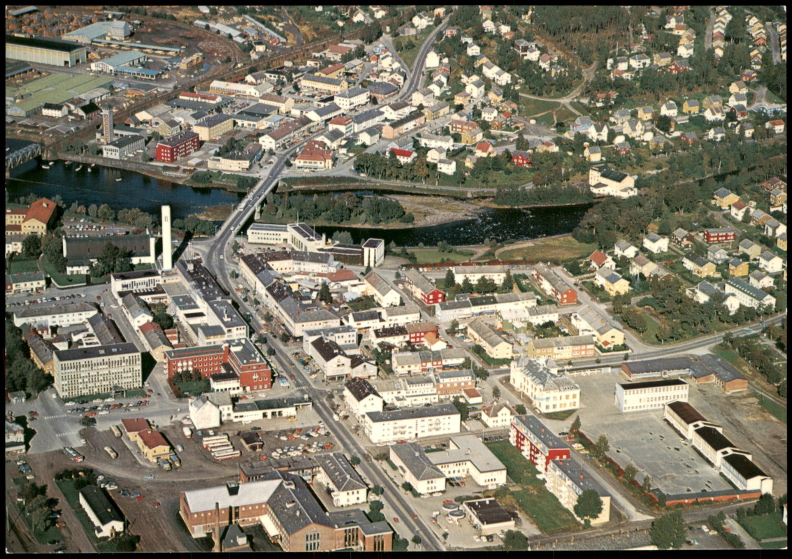 zoom: Image side vintage Postcard from 1970: Luftaufnahme von Steinkjer Zentrum:: Steinkjer