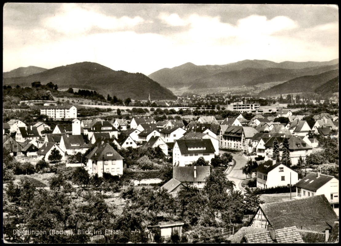 zoom: Image side vintage Postcard from 1960: Panorama-Ansicht:: Denzlingen