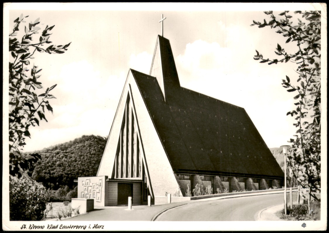 vergrößern: Bildseite historische Ansichtskarte von 1960: Kirche Spendenkarte 50 Pfg. Orgel-Spende Kath. Pfarrkirche St. Benno:: Bad Lauterberg im Harz
