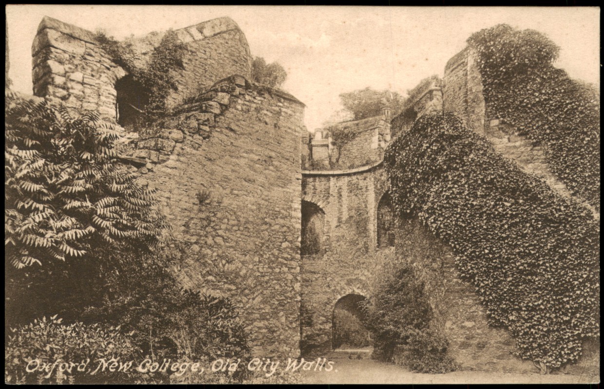 vergrößern: Bildseite historische Ansichtskarte von 1920: New College, Old City Walls:: Oxford