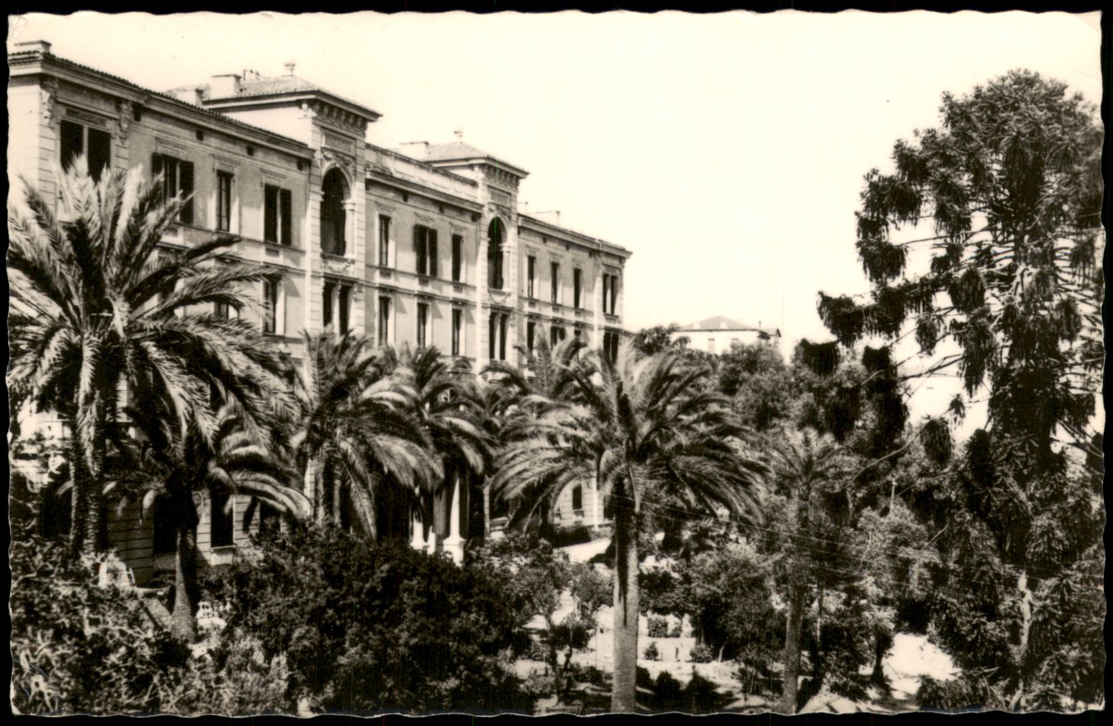 zoom: Image side vintage Postcard from 1955: Le Grand Hôtel Continental:: Ajaccio