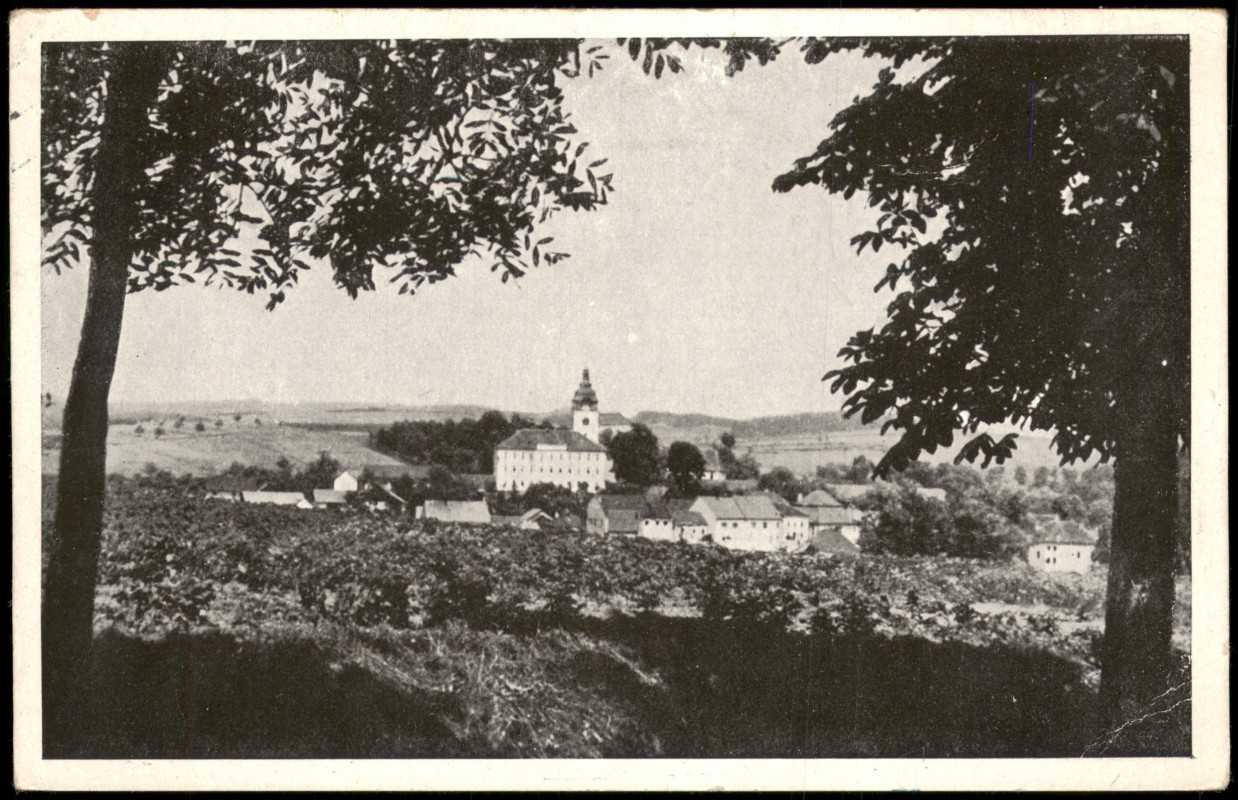 zoom: Image side vintage Postcard from 1946: Ortsansicht von Jistebnice:: Jistebnice