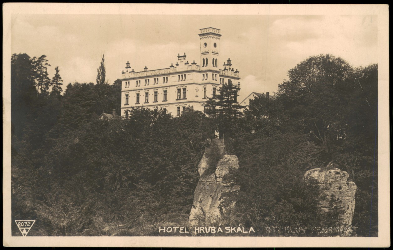 vergrößern: Bildseite historische Ansichtskarte von 1920: HOTEL HRUBA SKALA KLU:: _Aussiger Region