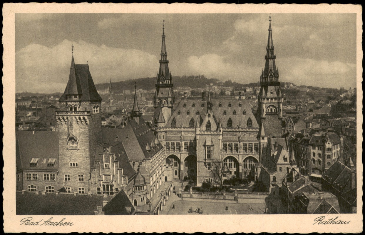 zoom: Image side vintage Postcard from 1943: Rathaus und Panorama:: Aachen