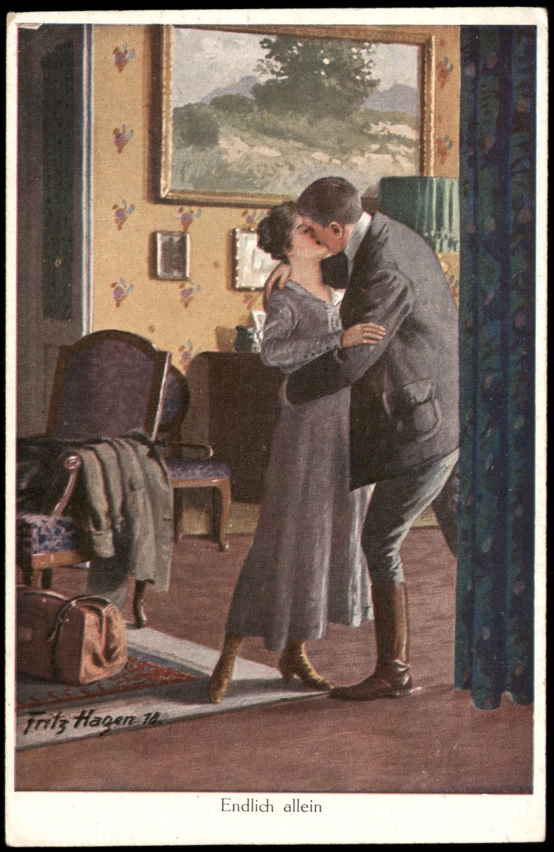 zoom: Image side vintage Postcard from 1918: Fritz Hagen: Endlich allein - Küssendes Paar im Interieur::