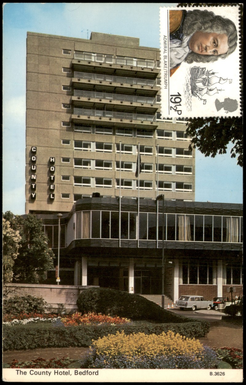 vergrößern: Bildseite historische Ansichtskarte von 1982: The County Hotel:: Bedford