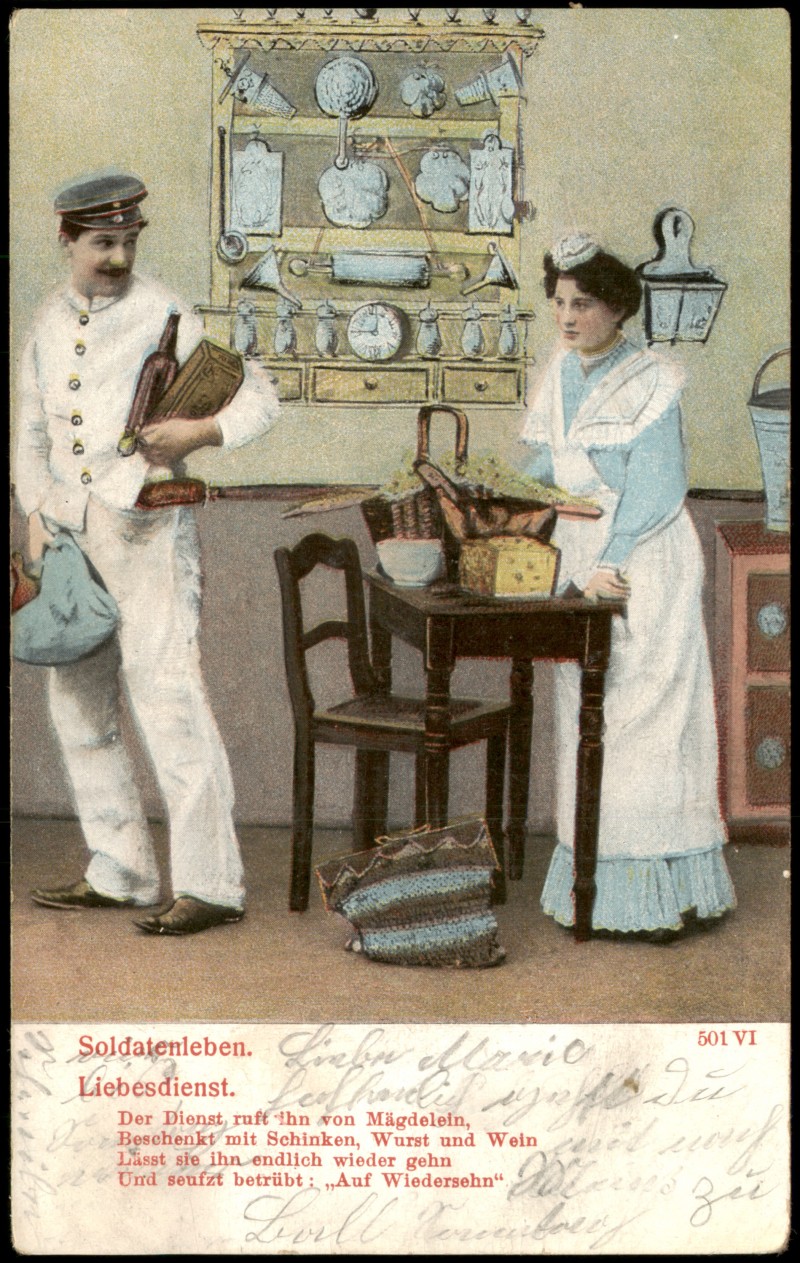 vergrößern: Bildseite historische Ansichtskarte von 1905: Soldatenleben - Liebesdienst: Soldat und Mägdelein in der Küche::