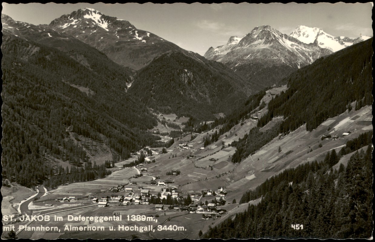 vergrößern: Bildseite historische Ansichtskarte von 1955: St. Jakob im Defereggental mit Pfannhorn, Almerhorn und Hochgall:: St. Jakob in Defereggen