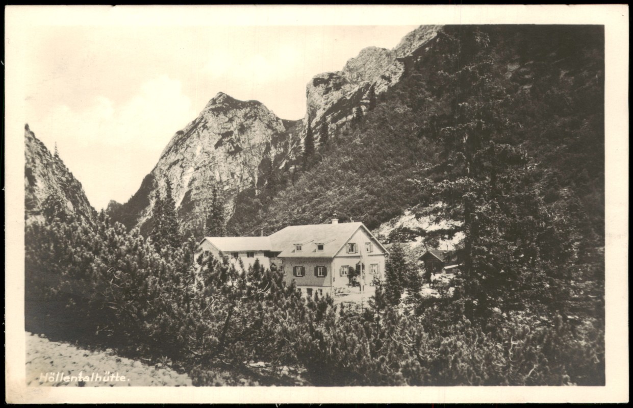 zoom: Image side vintage Postcard from 1927: Höllentalangerhütte Wettersteingebirge bei Garmisch-Partenkirchen:: Garmisch-Partenkirchen