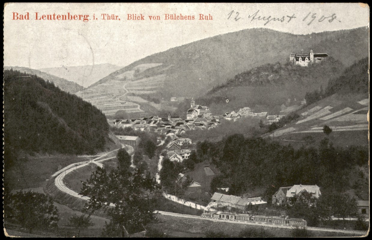 vergrößern: Bildseite historische Ansichtskarte von 1908: Panorama-Ansicht Blick von Bülchens Ruh:: Leutenberg