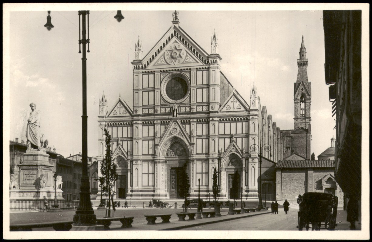 vergrößern: Bildseite historische Ansichtskarte von 1930: La piazza e la chiesa di S. Croce:: Florenz