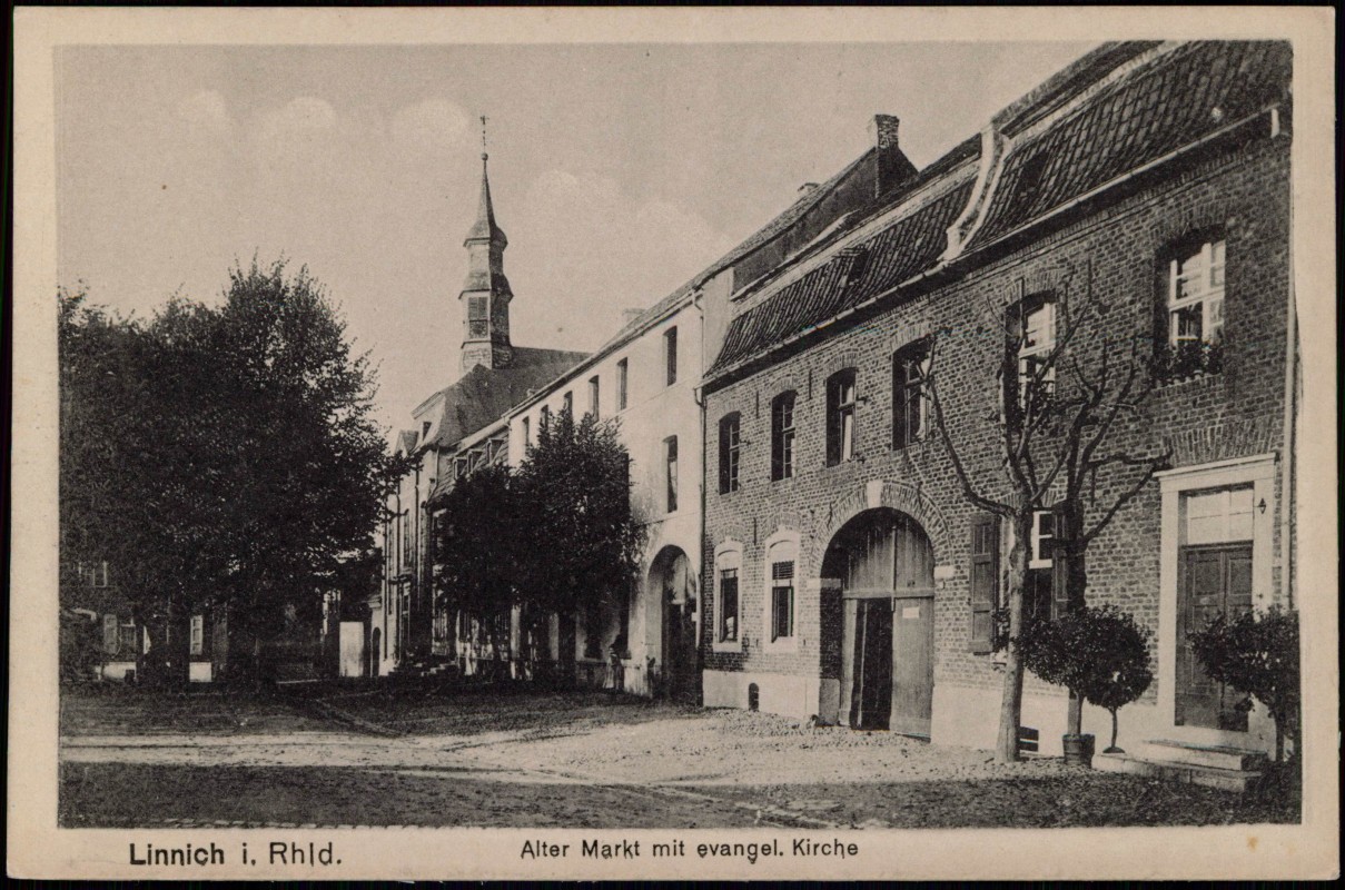 zoom: Image side vintage Postcard from 1918: Alter Markt mit evangel. Kirche:: Linnich