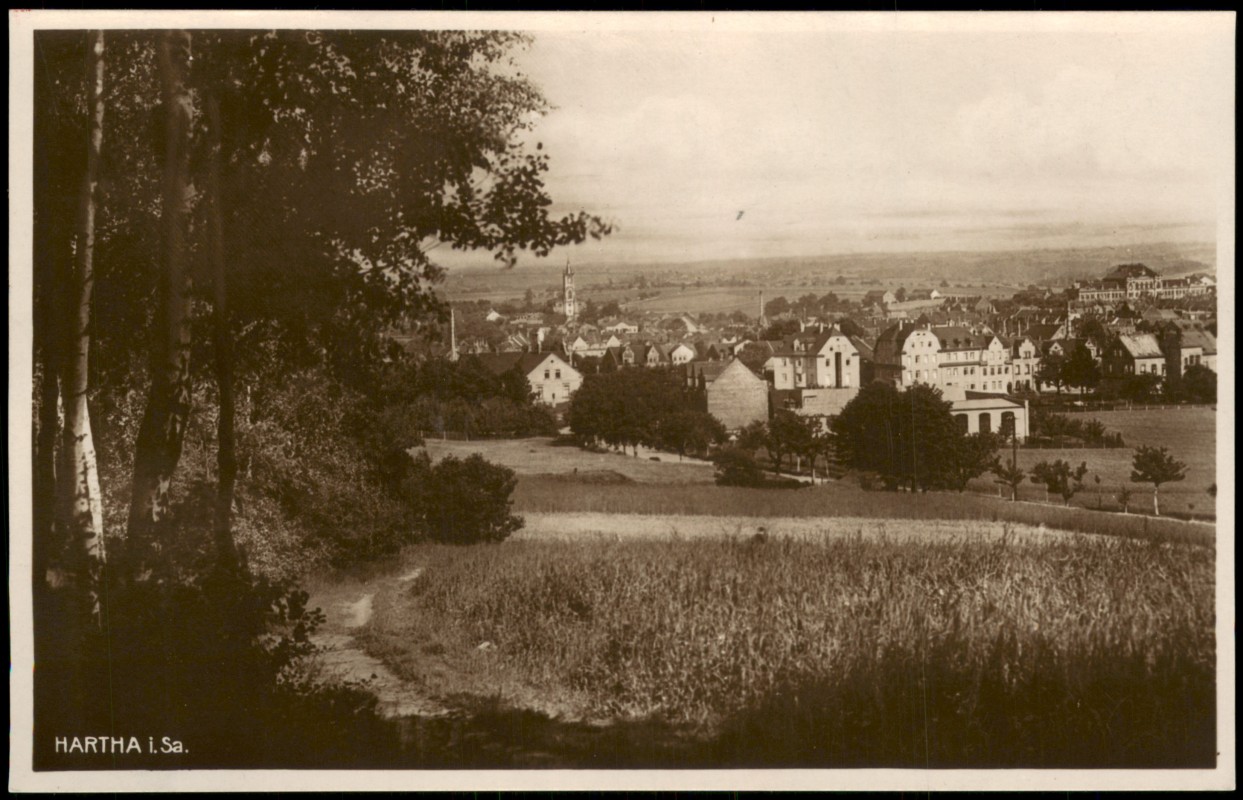 zoom: Image side vintage Postcard from 1927: Waldweg - Blick zur Stadt:: Hartha