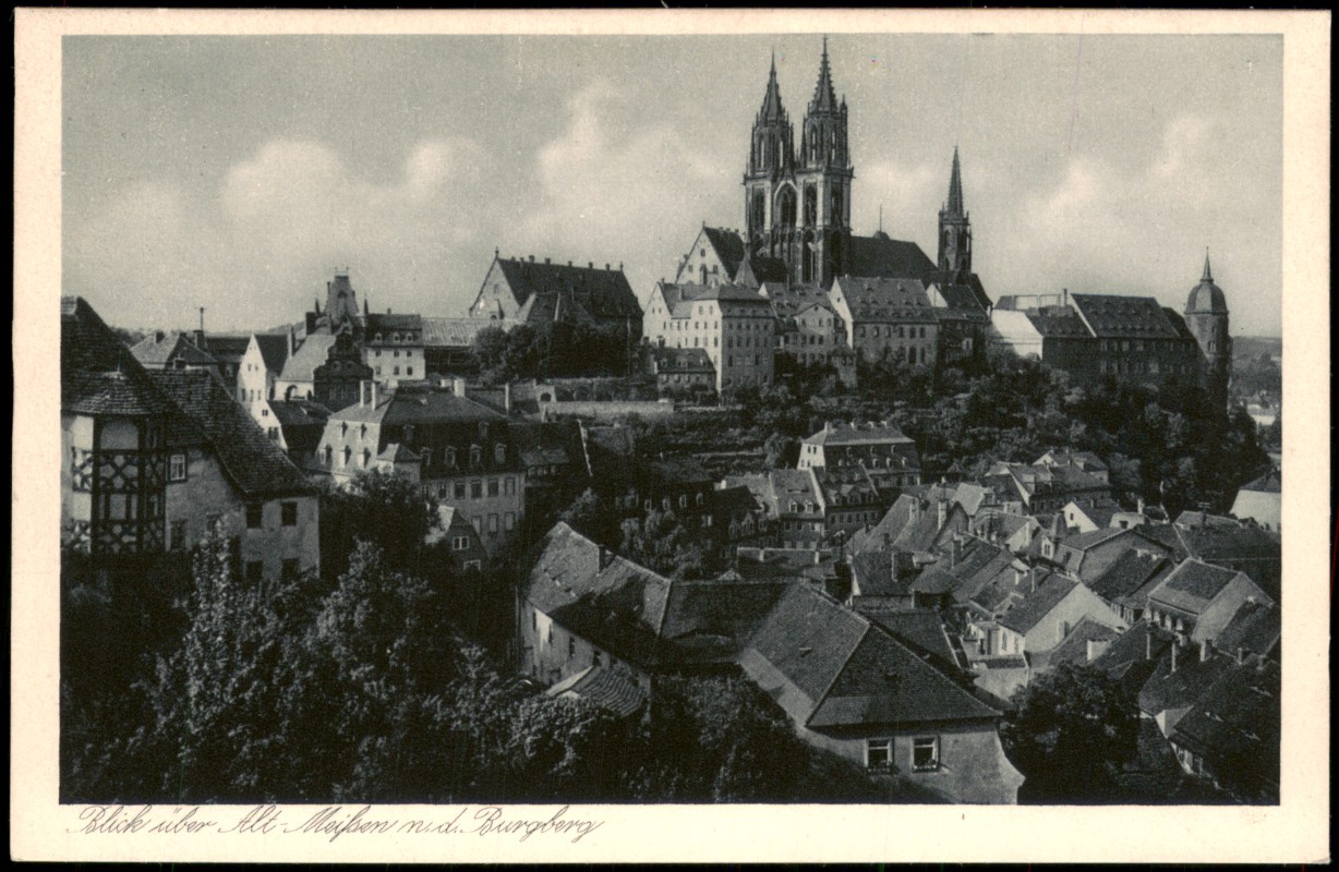 zoom: Image side vintage Postcard from 1928: Blick über Altstadt mit Burgberg:: Meissen
