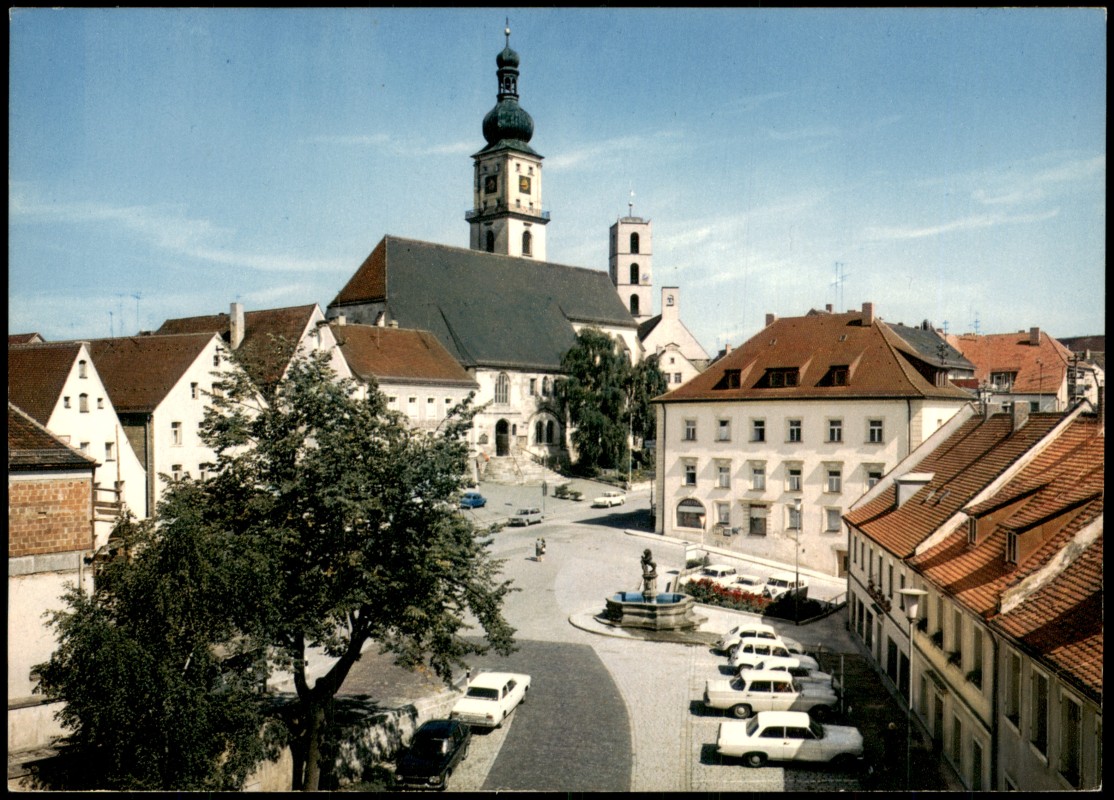 zoom: Image side vintage Postcard from 1965: Stadtteilansicht, Partie a.d. Kirche Autos u.a. Mercedes:: Sulzbach-Rosenberg