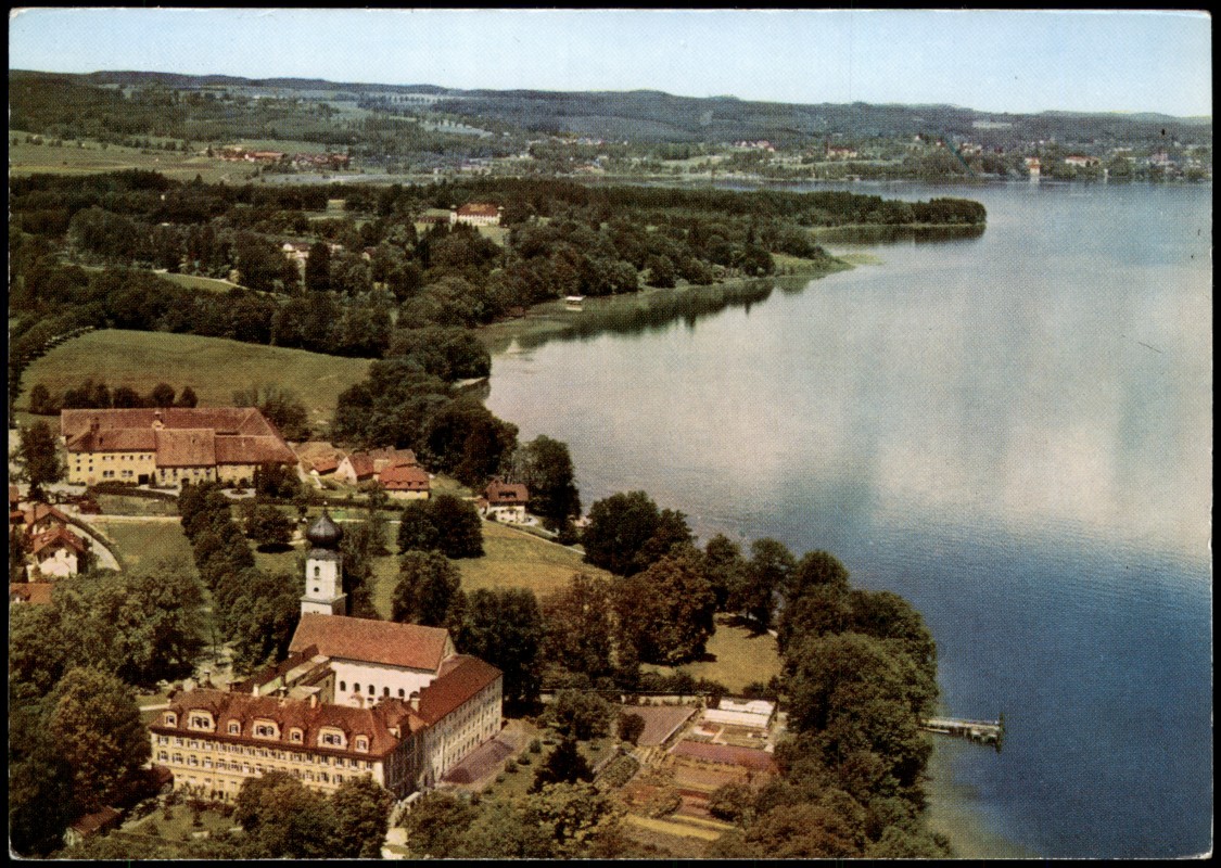 vergrößern: Bildseite historische Ansichtskarte von 1960: Kloster der Missions-Benediktinerinnen v. Flugzeug aus:: Bernried am Starnberger See