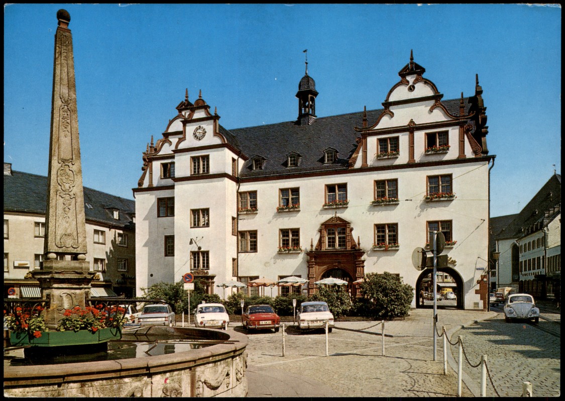 zoom: Image side vintage Postcard from 1980: Altes Rathaus, VW Käfer:: Darmstadt