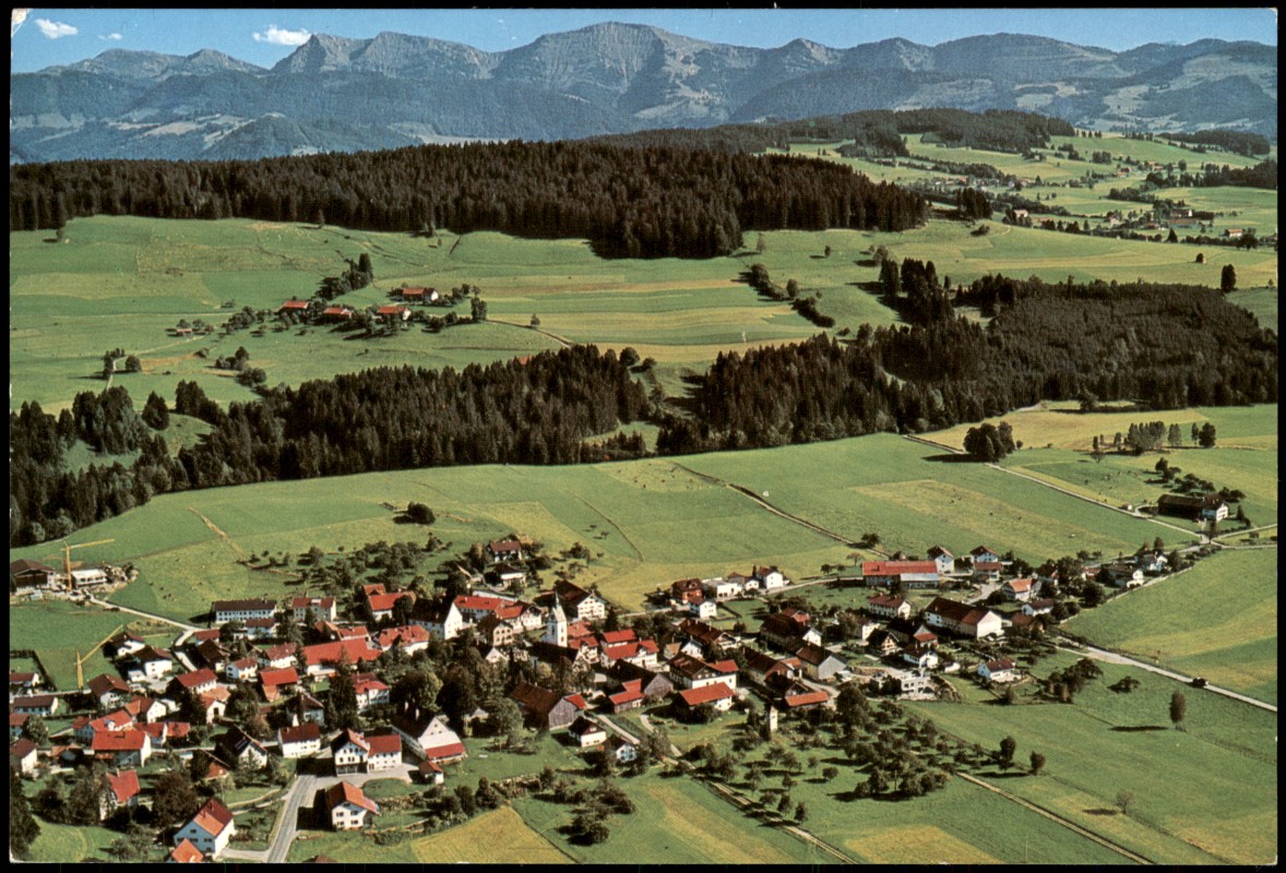 zoom: Image side vintage Postcard from 1980: Luftbild Luftaufnahme Gesamtansicht v. Flugzeug aus:: Ellhofen
