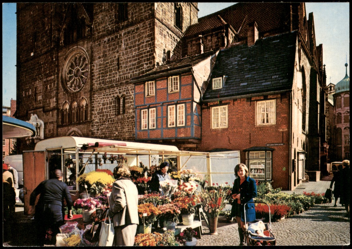 vergrößern: Bildseite historische Ansichtskarte von 1970: Kirche U.L. Frauenkirchhof mit Blumenmarkt:: Bremen