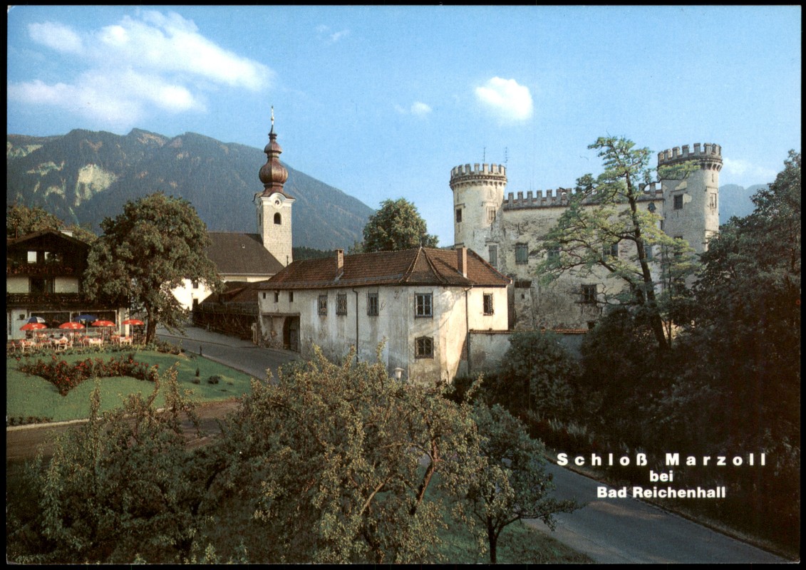 zoom: Image side vintage Postcard from 1990: Schloß Marzoll bei Bad Reichenhall mit Schloßberghof, Pfarrkirche St. Valentinund Untersberg:: Marzoll