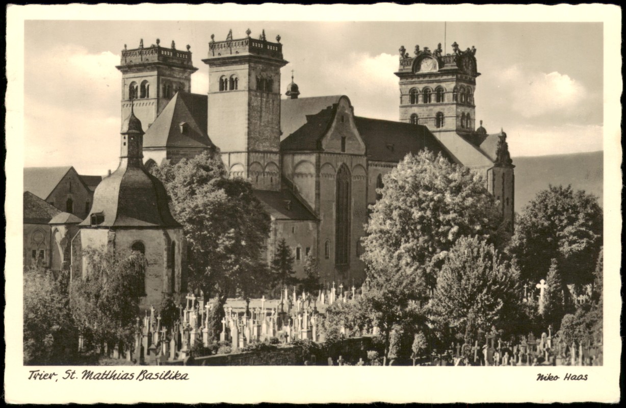 vergrößern: Bildseite historische Ansichtskarte von 1955: Basilika u. Abtei St. Matthias:: Trier