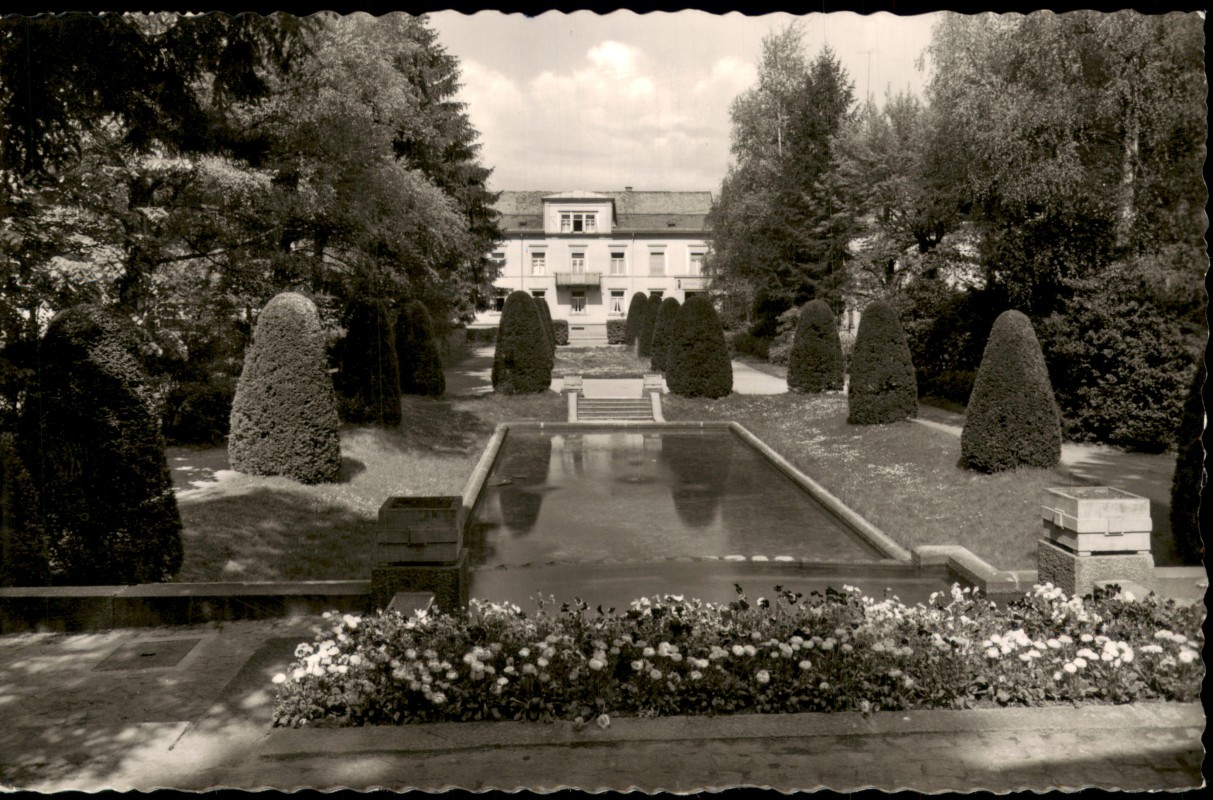 zoom: Image side vintage Postcard from 1953: Stadtgarten - Fotokarte:: Bühl (Baden)