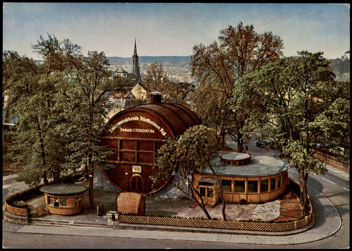 vergrößern: Bildseite historische Ansichtskarte von 1960: Naturweinschenke Dürkheimer Fass aus der Vogelschau-Perspektive:: Bad Dürkheim