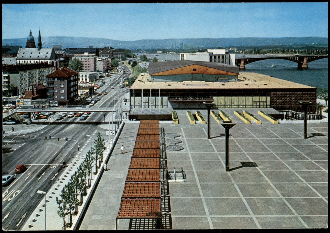 vergrößern: Bildseite historische Ansichtskarte von 1976: zur Rheingoldhalle und Theodor-Heuss-Brücke:: Mainz