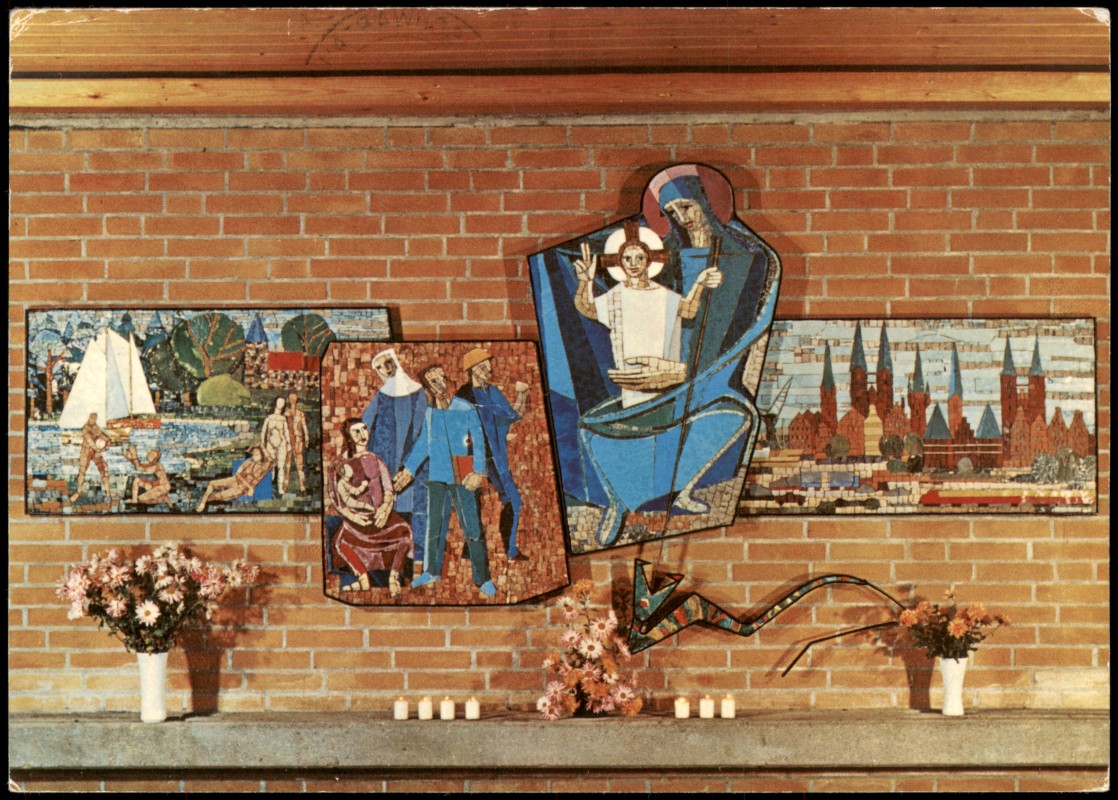 vergrößern: Bildseite historische Ansichtskarte von 1988: Mosaik in der Eingangshalle der Kath. Pfarrkirche St. Marien in Bad Schwartau:: Bad Schwartau