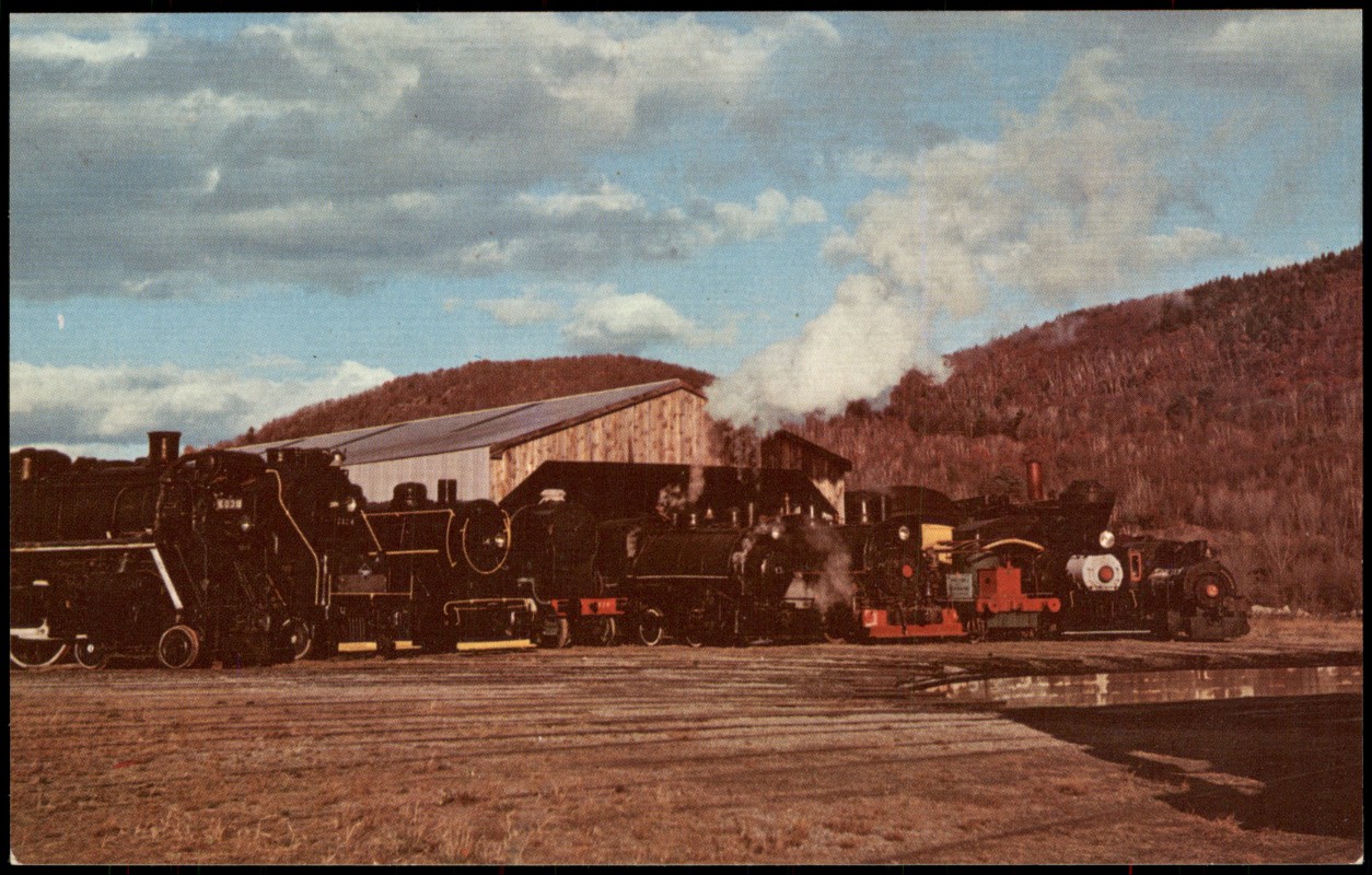 zoom: Image side vintage Postcard from 1977: Eisenbahn Zug Lokomotive STEAMTOWN USA Bellows Falls, Vt.::