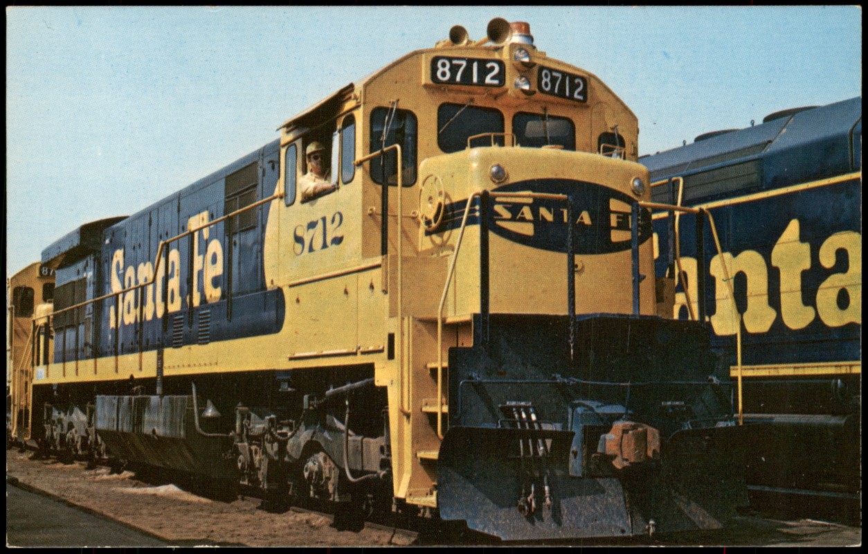 vergrößern: Bildseite historische Ansichtskarte von 1978: Eisenbahn Zug Lokomotive SANTA FE 8712 USA Railroad::