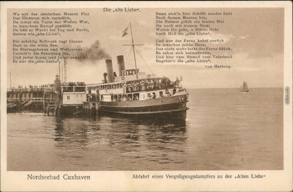 vintage Postcard from 1926: Abfahrt eines Vergnügungsdampfers am Alten Hafen:: Cuxhaven