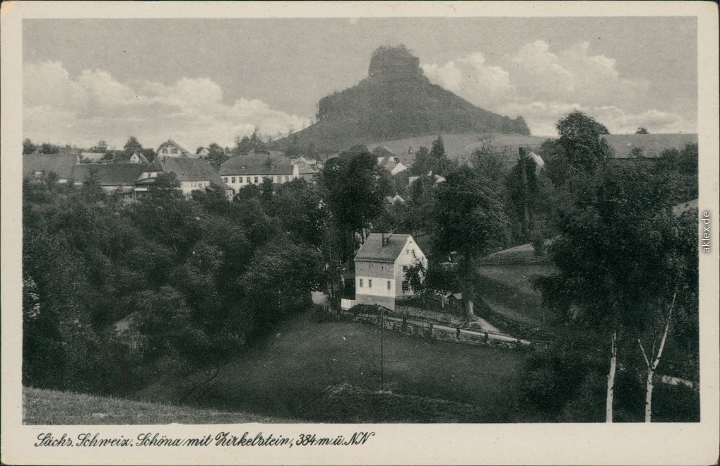 Blick auf den Ort mit Zirkelstein SchönaReinhardtsdorfSchöna