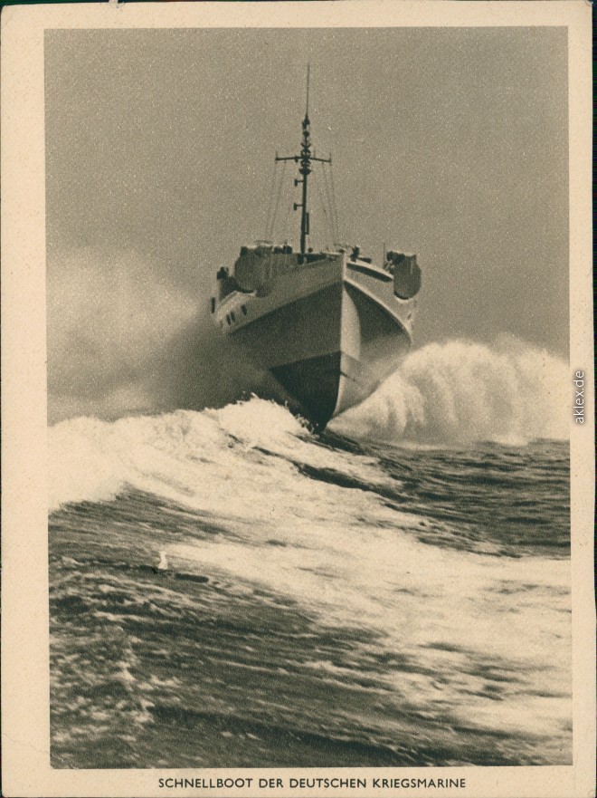 vintage Postcard from 1943: Schnellboot der deutschen Kriegsmarine:: 