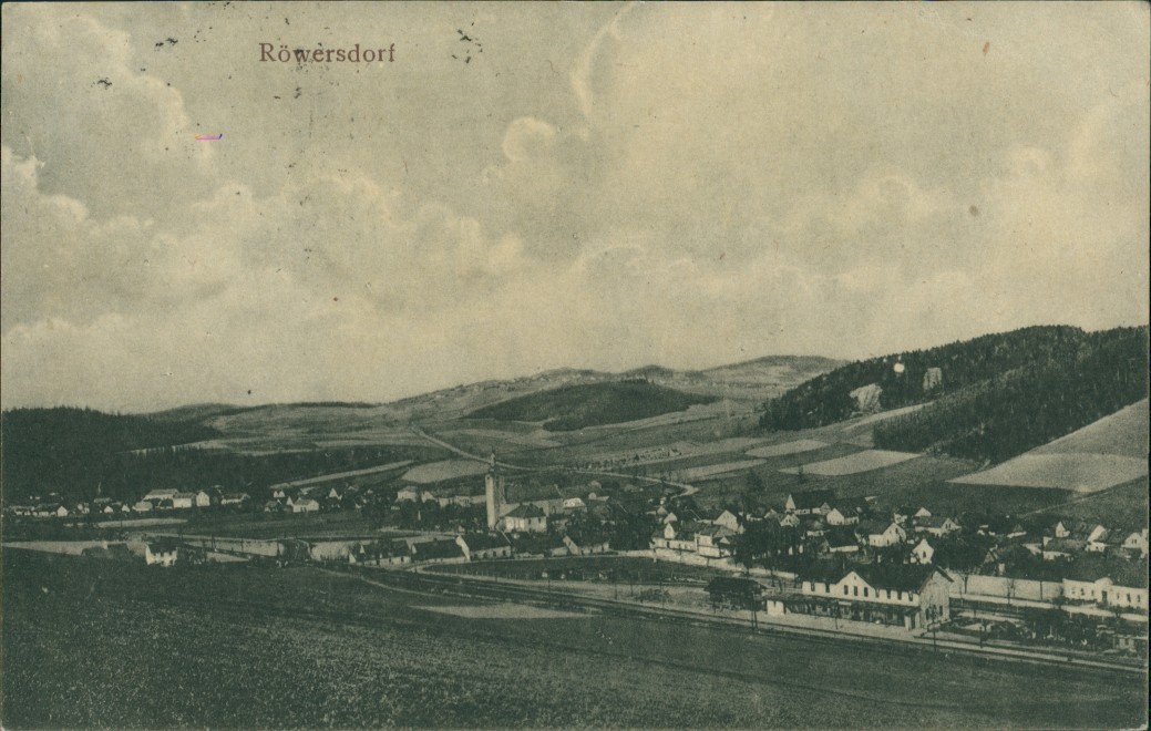vintage Postcard from 1914: Stadt und Bahnhof:: Röwersdorf (Třemešná)