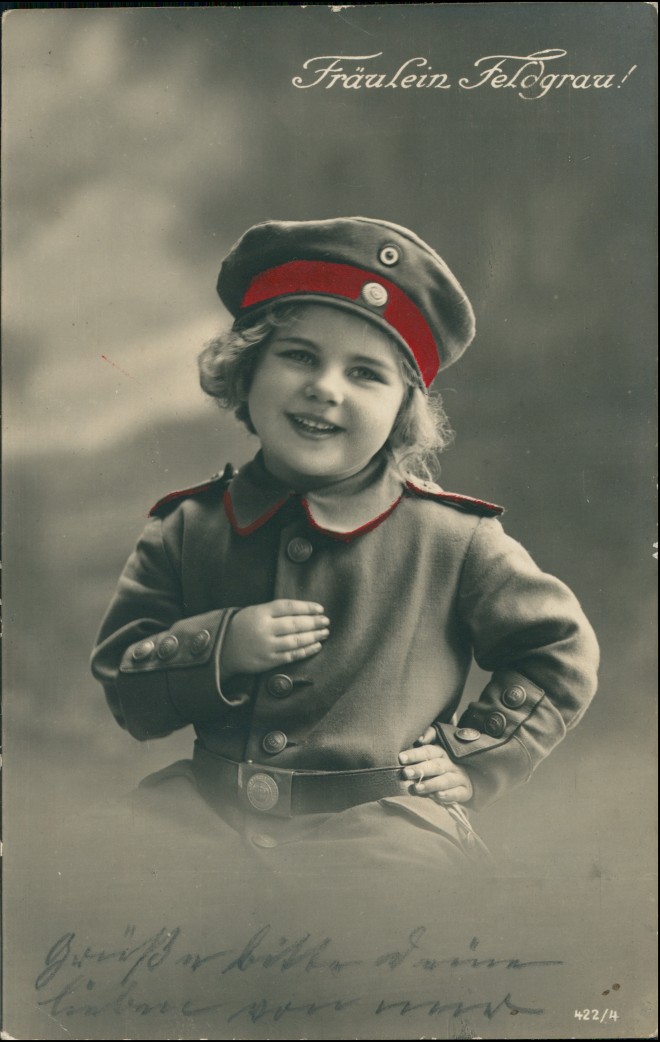 vintage Postcard from 1916: Militär/Propaganda - Fräulein Feldgrau / Liebe Sehnsucht Mädchen:: 