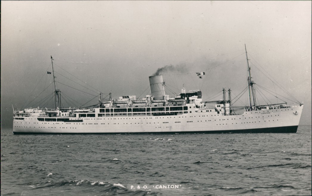 vintage Postcard from 1950: Schiffe Seefahrt P&O Schiff CANTON auf hoher See Schiffsfoto-AK:: 