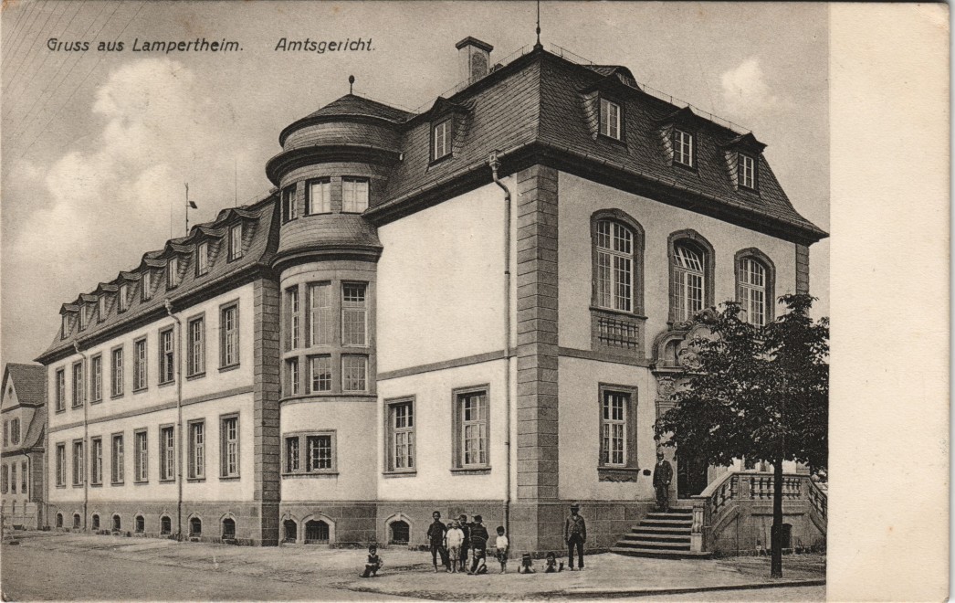 vintage Postcard from 1911: Straßen Partie am Amtsgericht:: Lampertheim