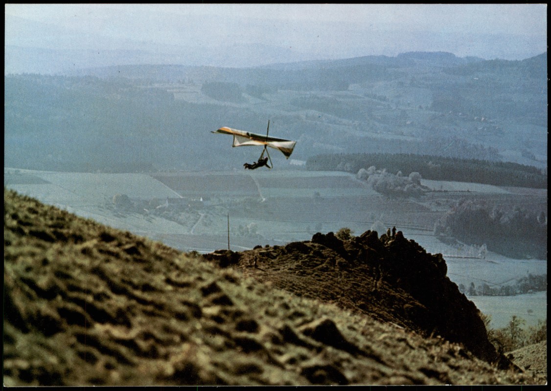 vintage Postcard from 1983: Drachenfliegen in der Rhön Sport Flug- und Drachensport:: 
