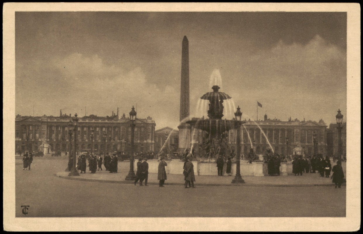 vintage Postcard from 1910: Place de la Concorde:: Paris