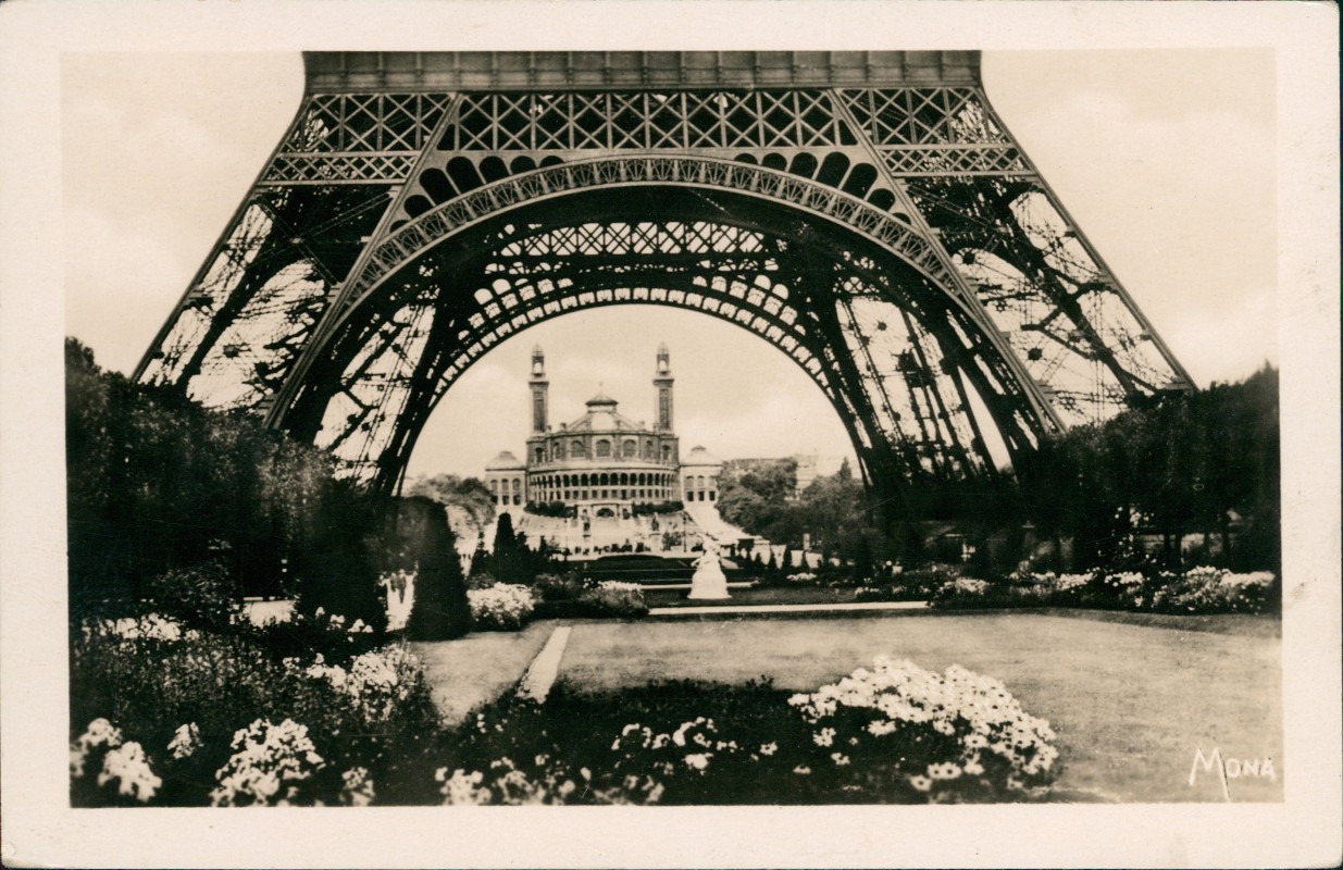 vintage Postcard from 1931: Eiffelturm Tour Eiffel - Fotokarte:: Paris